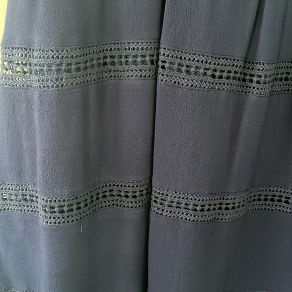 Crescent Navy Dress for Summer, Great Details - Picture 2 of 4